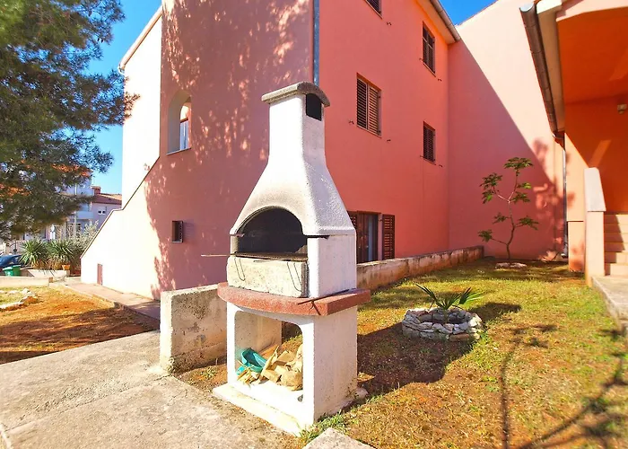 Sandra 1335 Apartman